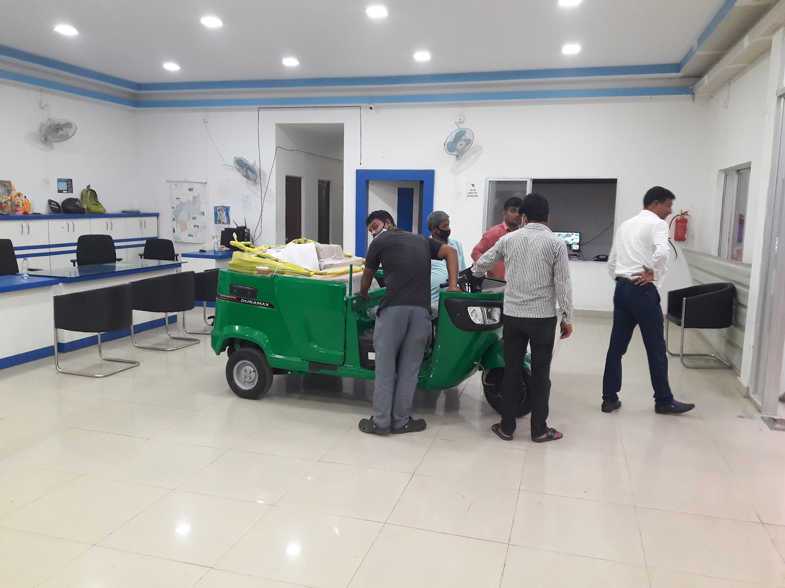 Siddhi Motors (TVS THREE WHEELER) photo 5