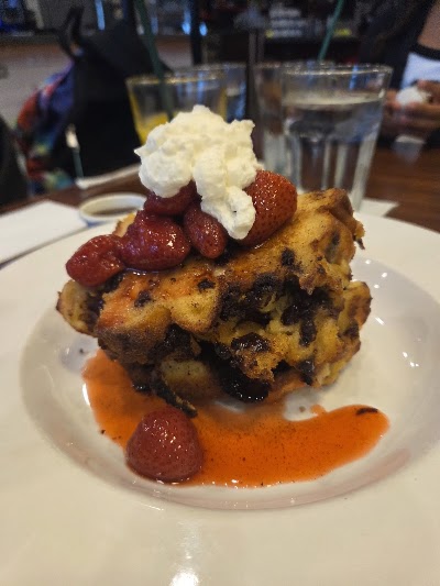 Air Canada Maple Leaf Lounge (Transborder) — Google photo 5