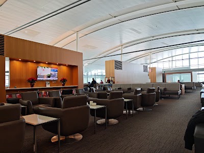 Air Canada Maple Leaf Lounge (Domestic) — Google photo 1