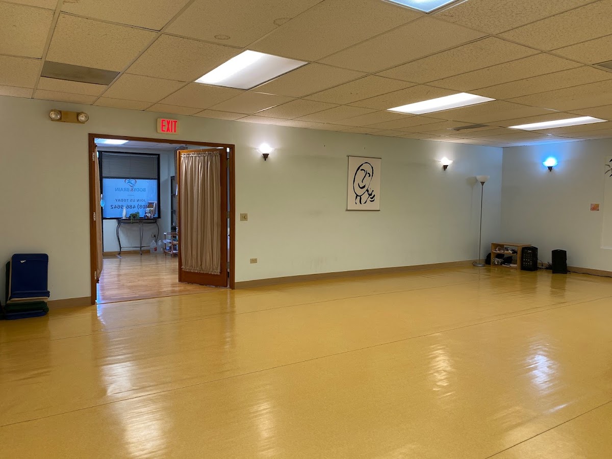 Body & Brain Yoga Tai Chi — 3