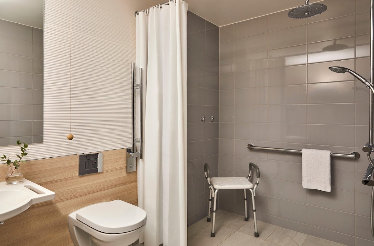 Crowne Plaza Hamburg City Alster, dog-friendly hotel, photo 2