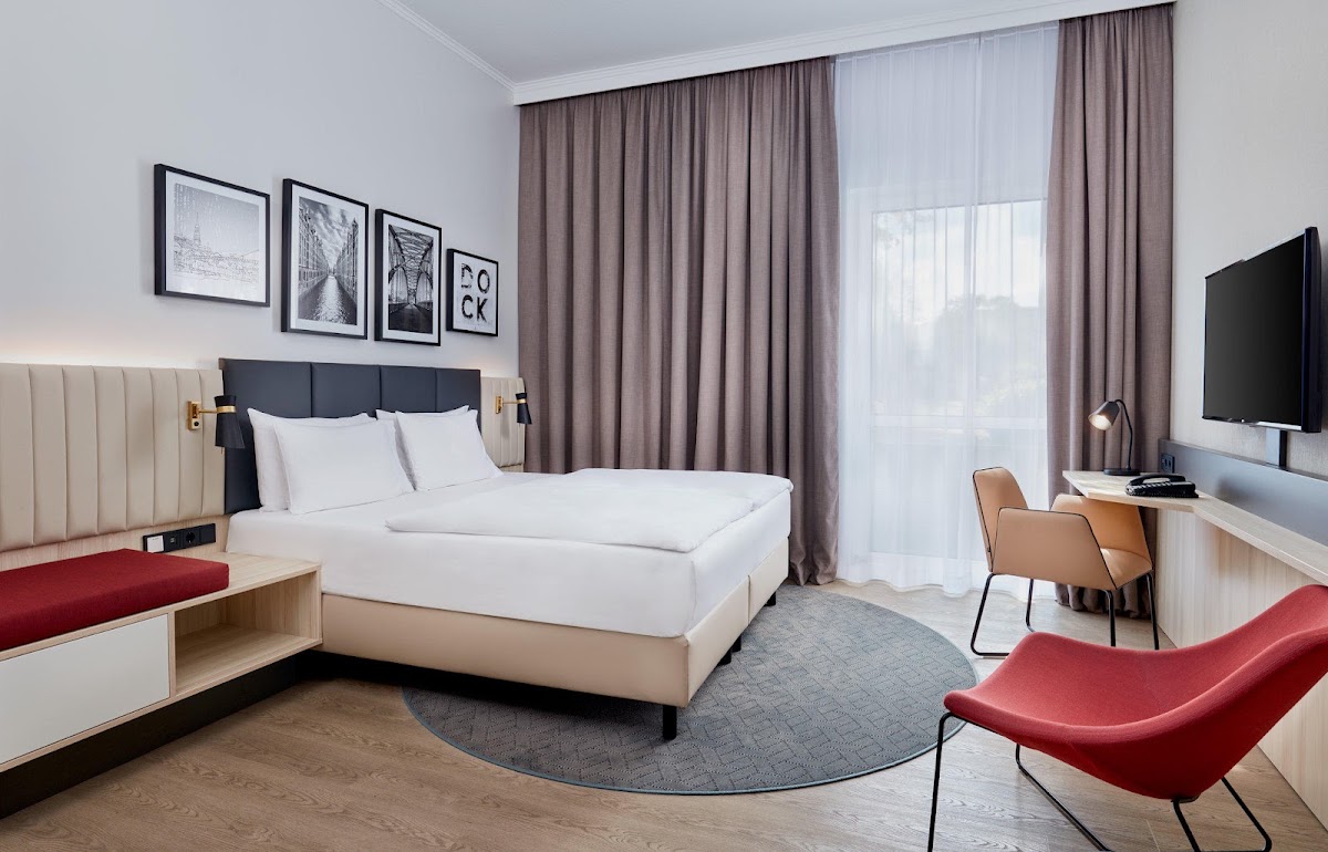 Crowne Plaza Hamburg City Alster, dog-friendly hotel