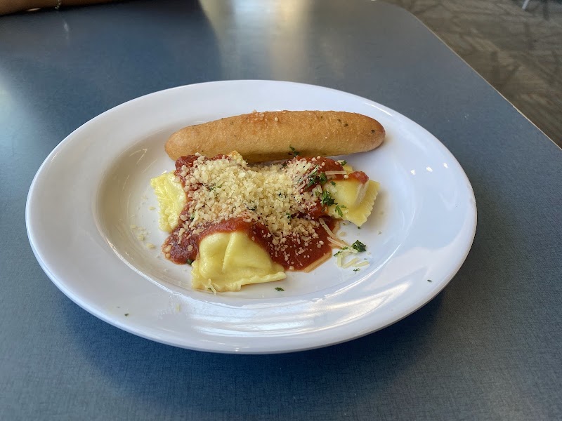 Tercero Dining Commons photo 4