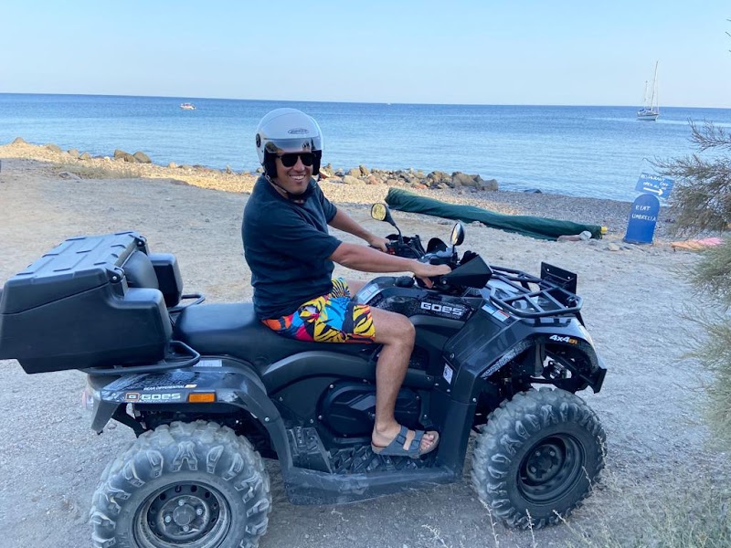 Santori Rental Car/atv/scooter