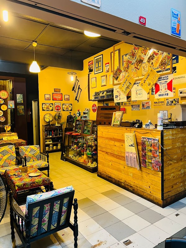 Dapur Kak Tin Nasi Lemak Sotong, Pasta & Western