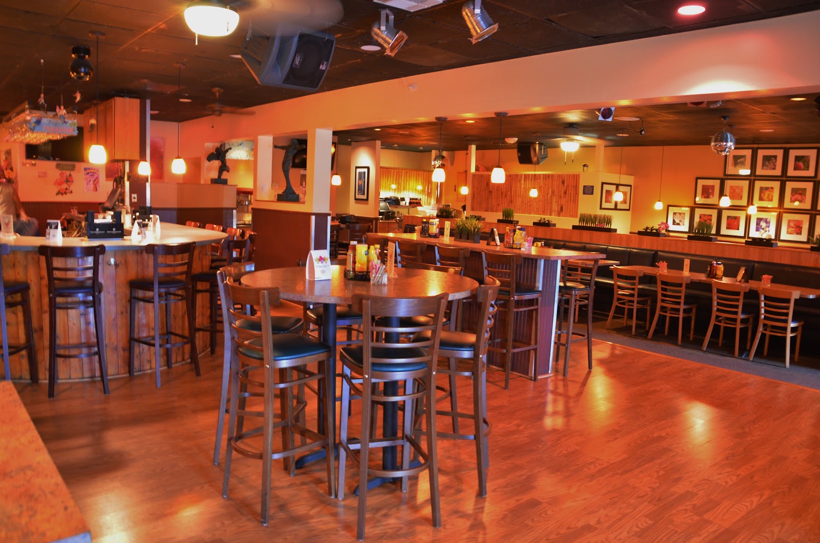 Bambusa Bar & Grill