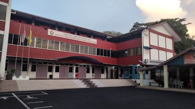 SJK(T) LORONG JAVA photo 2