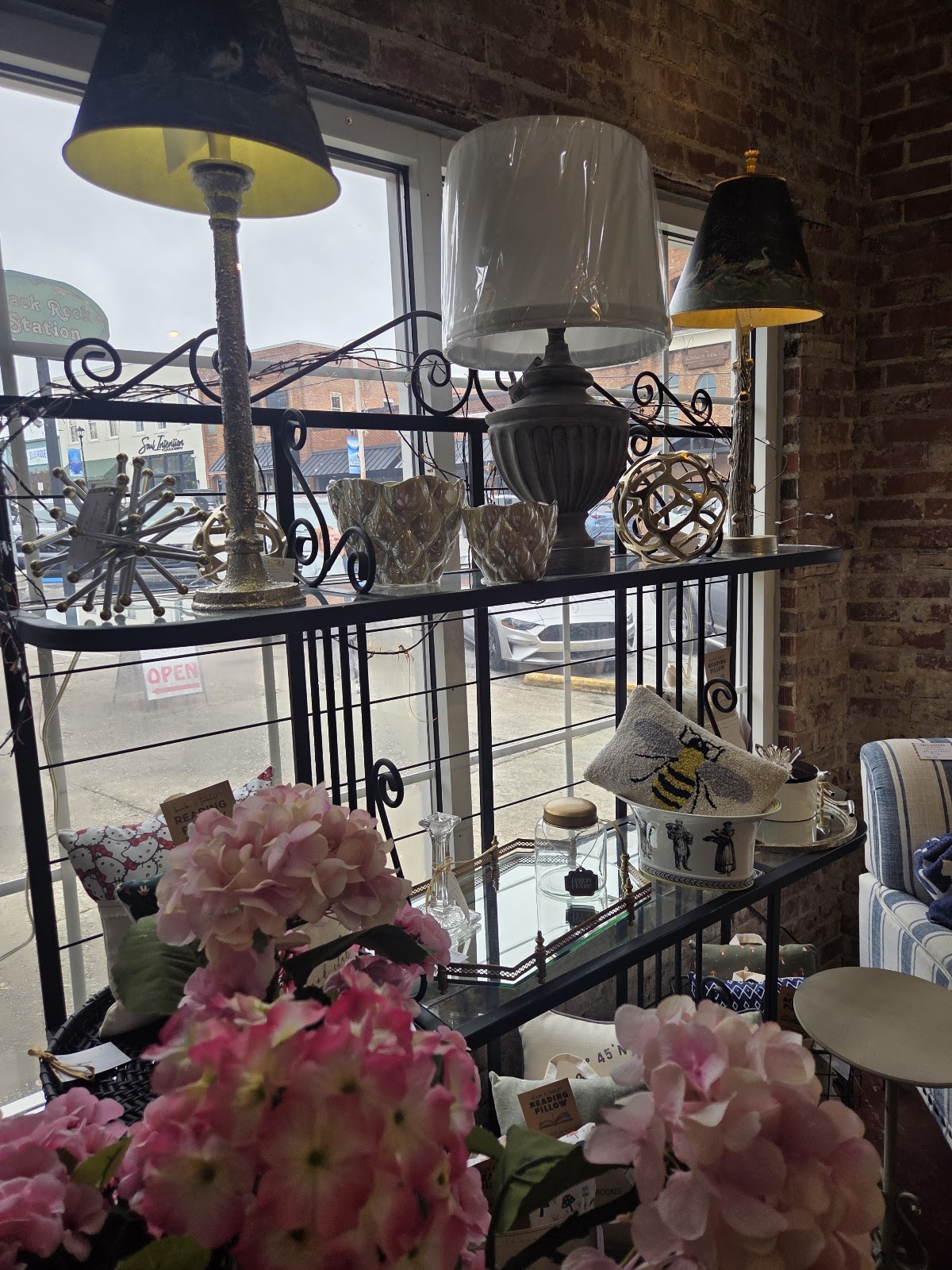 Two Sisters Shop at Butler Galleries