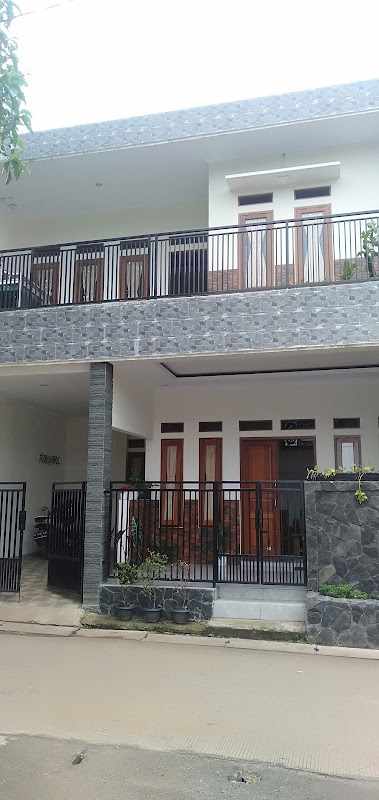 KONTRAKAN ADELIA