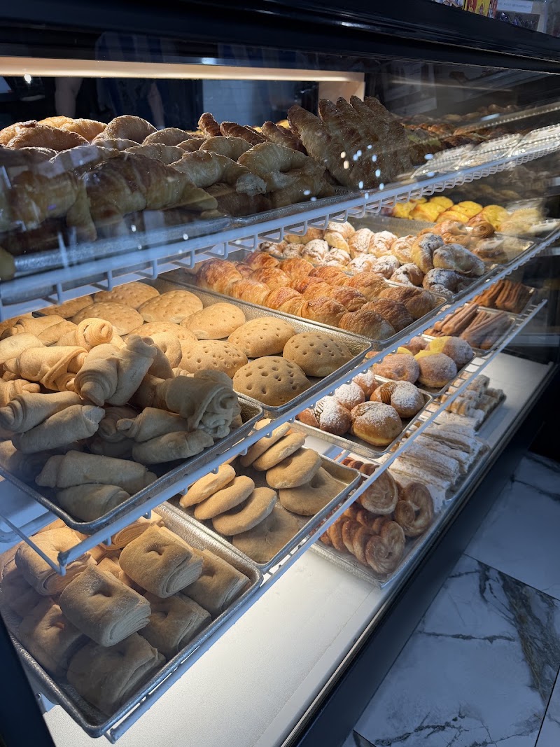 Buenos Aires Bakery & Cafe photo 4