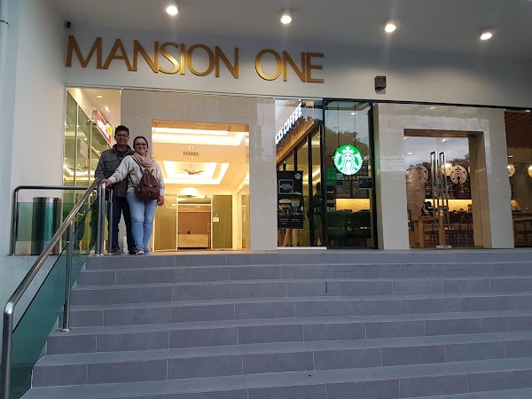 Starbucks Mansion One - Photo 1