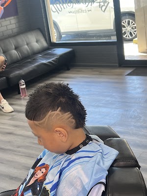 Biggie’s Barbershop photo 3