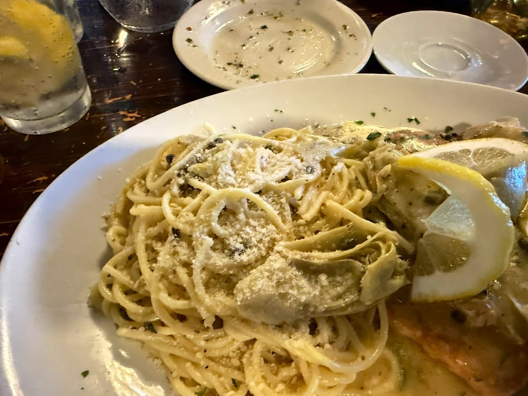 Ciao Bella Restaurant, Pizzeria, Martini Bar Charlston SC photo 3