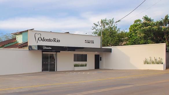 Clínica OdontoRio - Implantes, Aparelhos, Lentes de Contato e Clareamentos - foto 1
