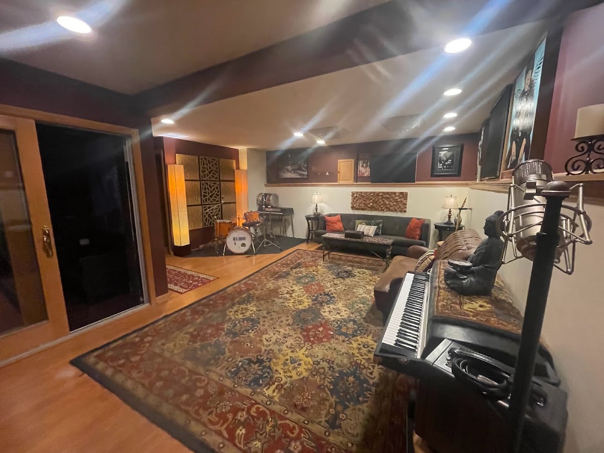 Jimmy Riley Music Inc. - The Salt Mines (Recording Studio) - Hey Jimmy - Tri Legacy Entertainment: Google Places image 2