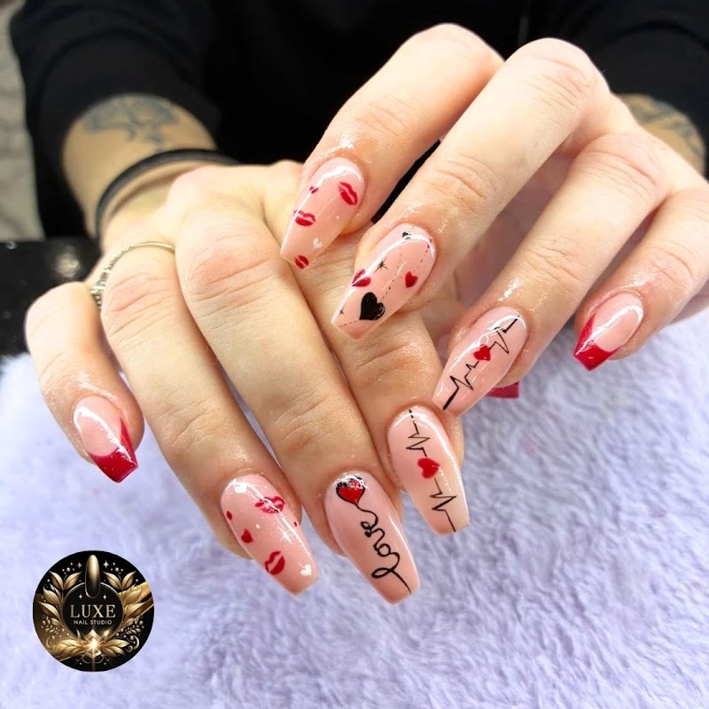 Luxe Nail Studio