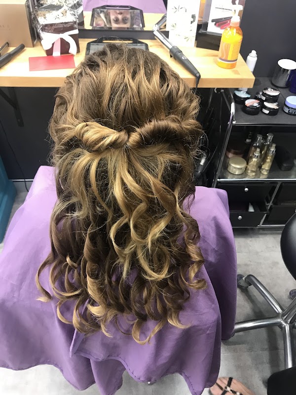 Looking Good Hair Design photo 1