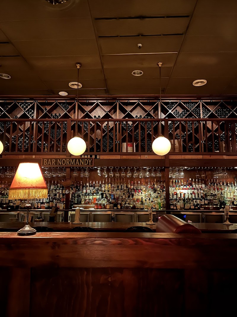 Restaurant Hubert photo 2