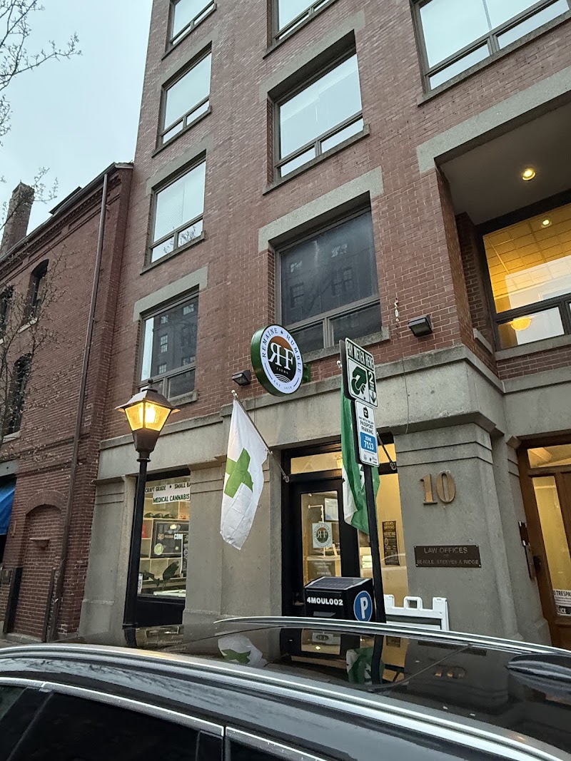Video tour of ReMaine Humble Farms Medical Dispensary Portland retail environment