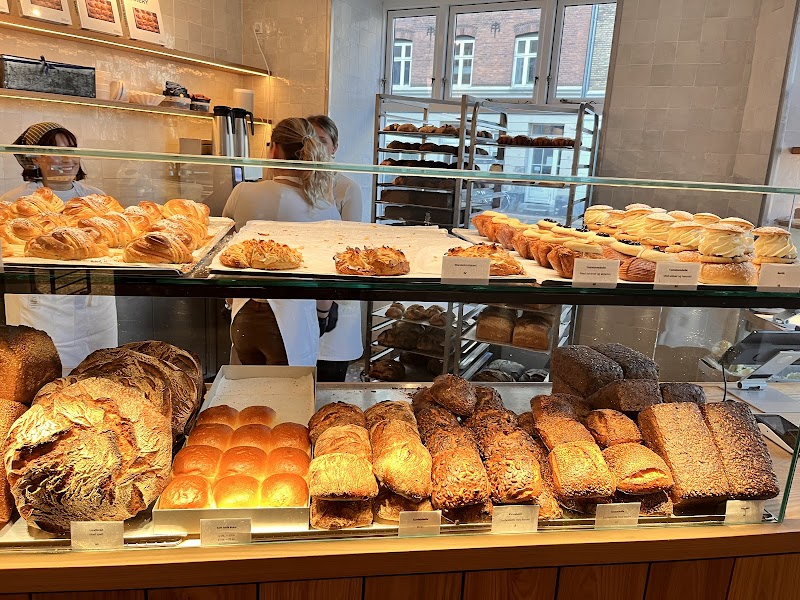 Juno the bakery photo 2