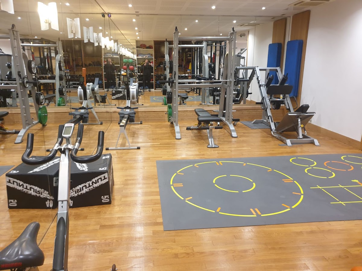 Club 5, vue extérieure