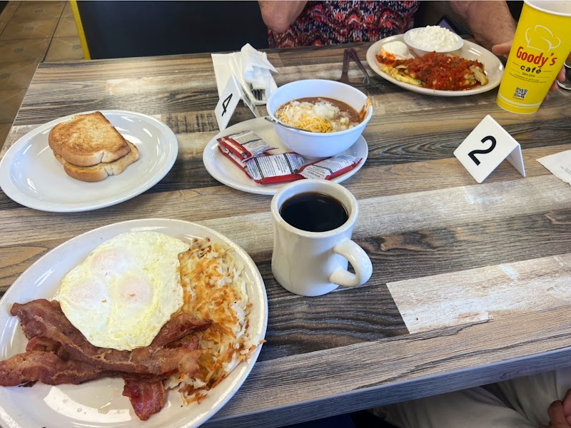 Goody's Cafe Palm Desert photo 4