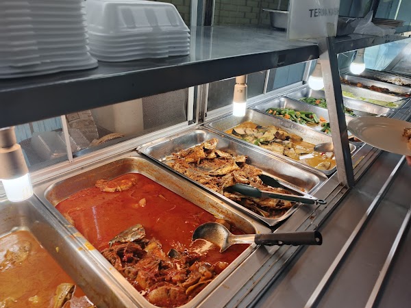 Airport Cafe KKIA - Photo 1