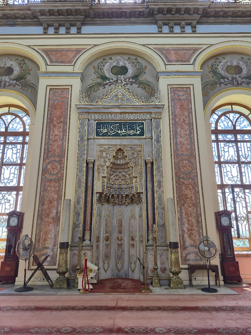 Dolmabahçe Mosque photo 5