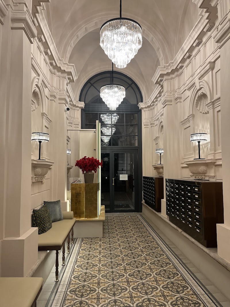 Gallery 5