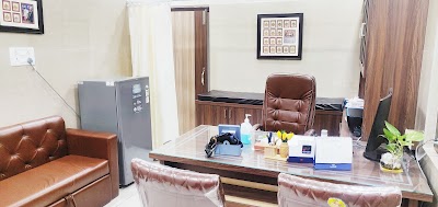 Dr. Parul Singhal | Best Endocrinologist in Kashipur, Uttarakhand - Image 3