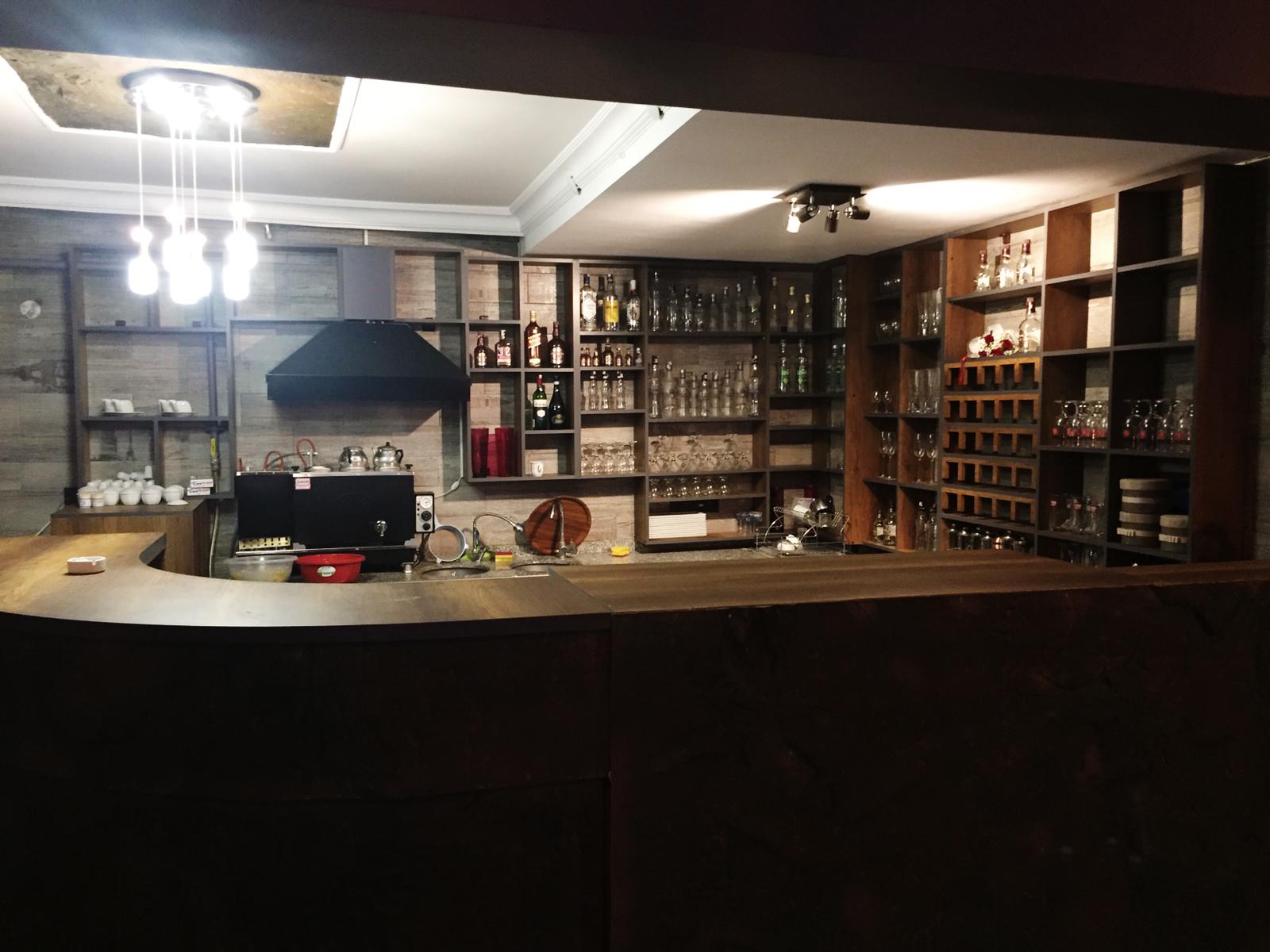 Golden Time Cafe-Bistro mekanı
