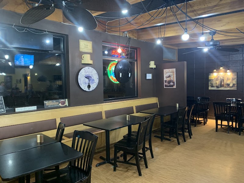 Queen Beans Coffeehouse photo 3