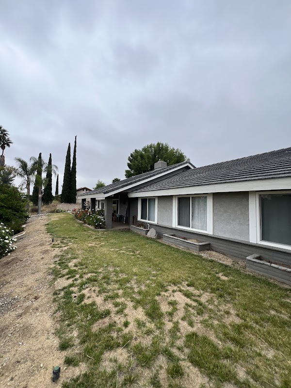 J & R Elite Roofing - Moreno Valley photo 4