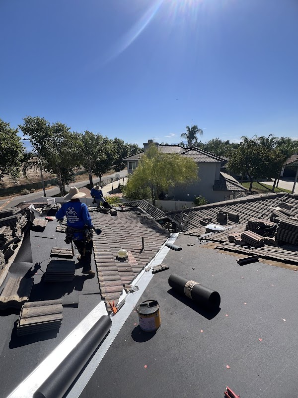 J & R Elite Roofing - Moreno Valley photo 2