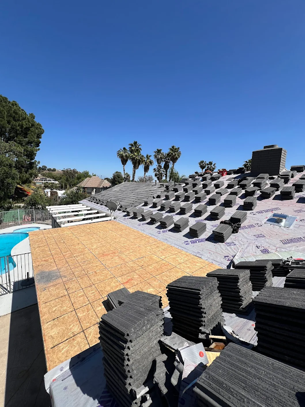 J & R Elite Roofing - Moreno Valley photo 3