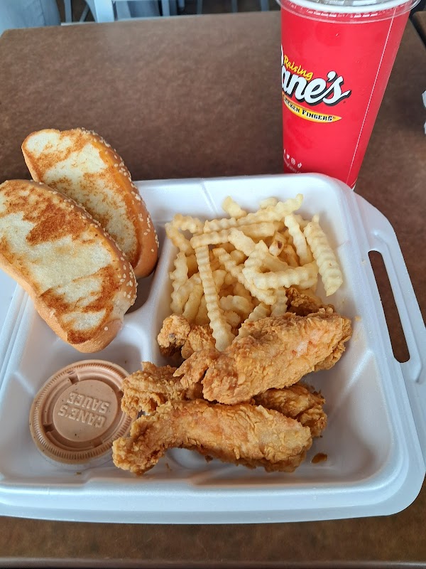 Photo by Lucas Ragle