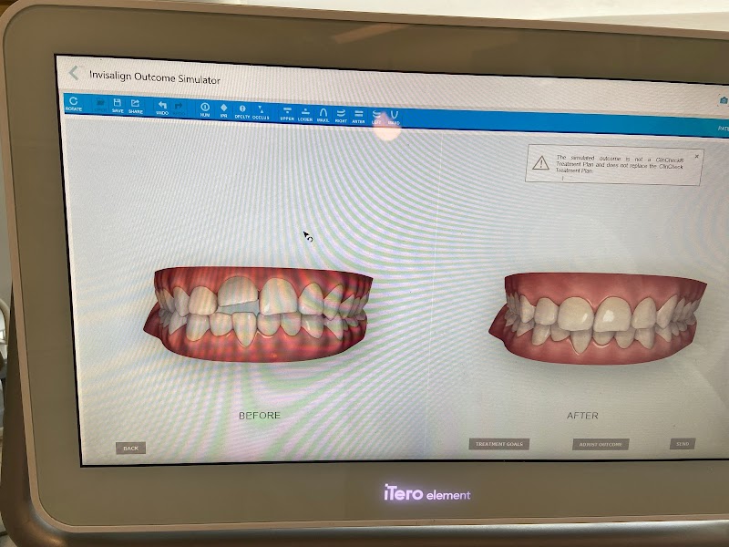 Dra Débora Pires Galvão | Invisalign Doctor - foto 2