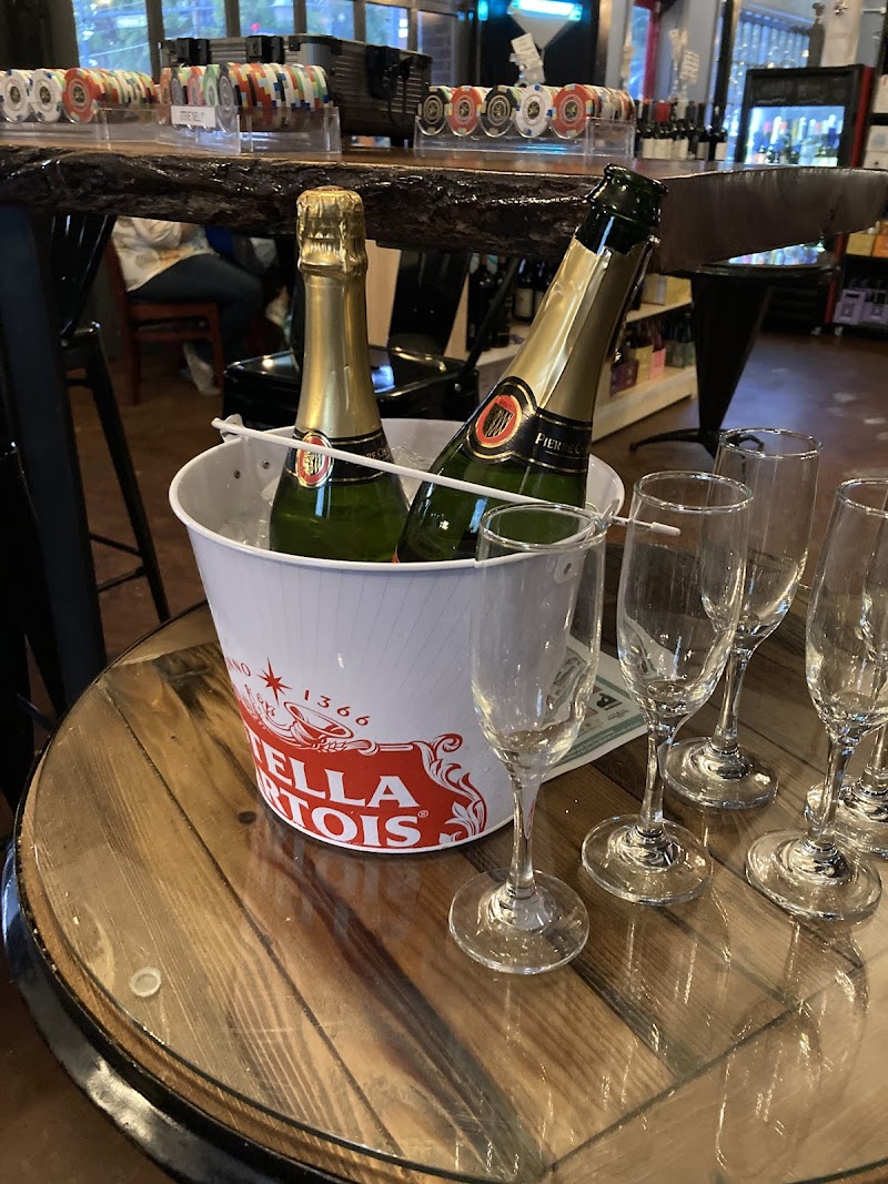 Crema & Vine photo 2