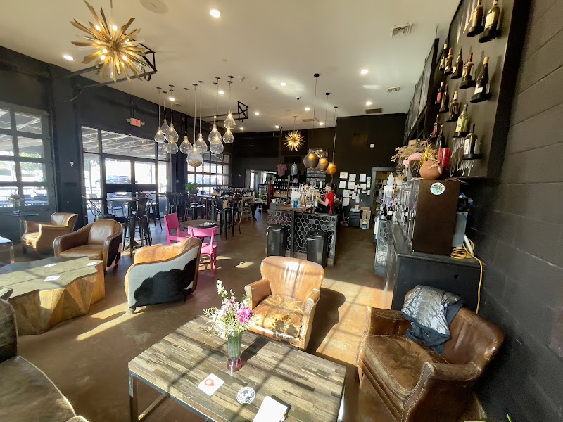 Crema & Vine photo 2