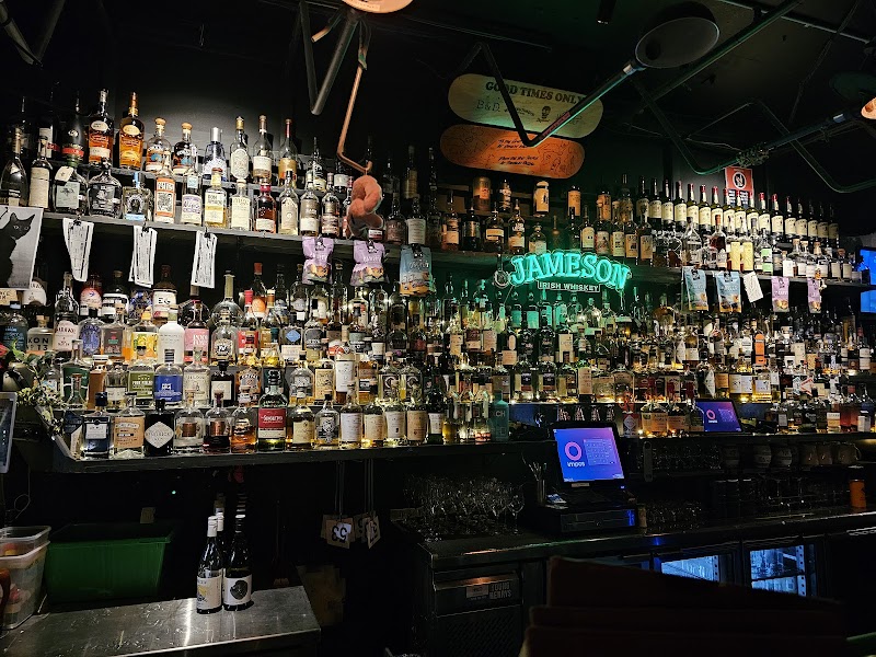 Howlin' Wolf Whiskey Bar Wollongong photo 3