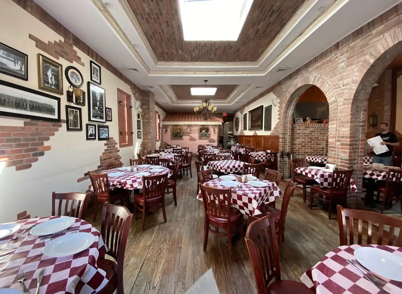 Angeloni's Restaurant and Pizzeria photo 5