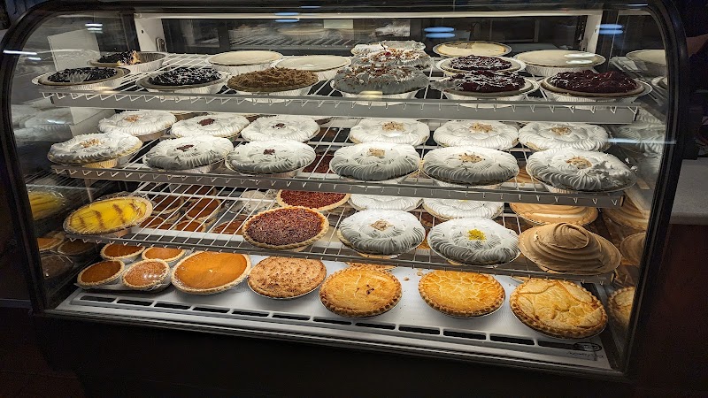 Nation's Giant Hamburgers & Great Pies