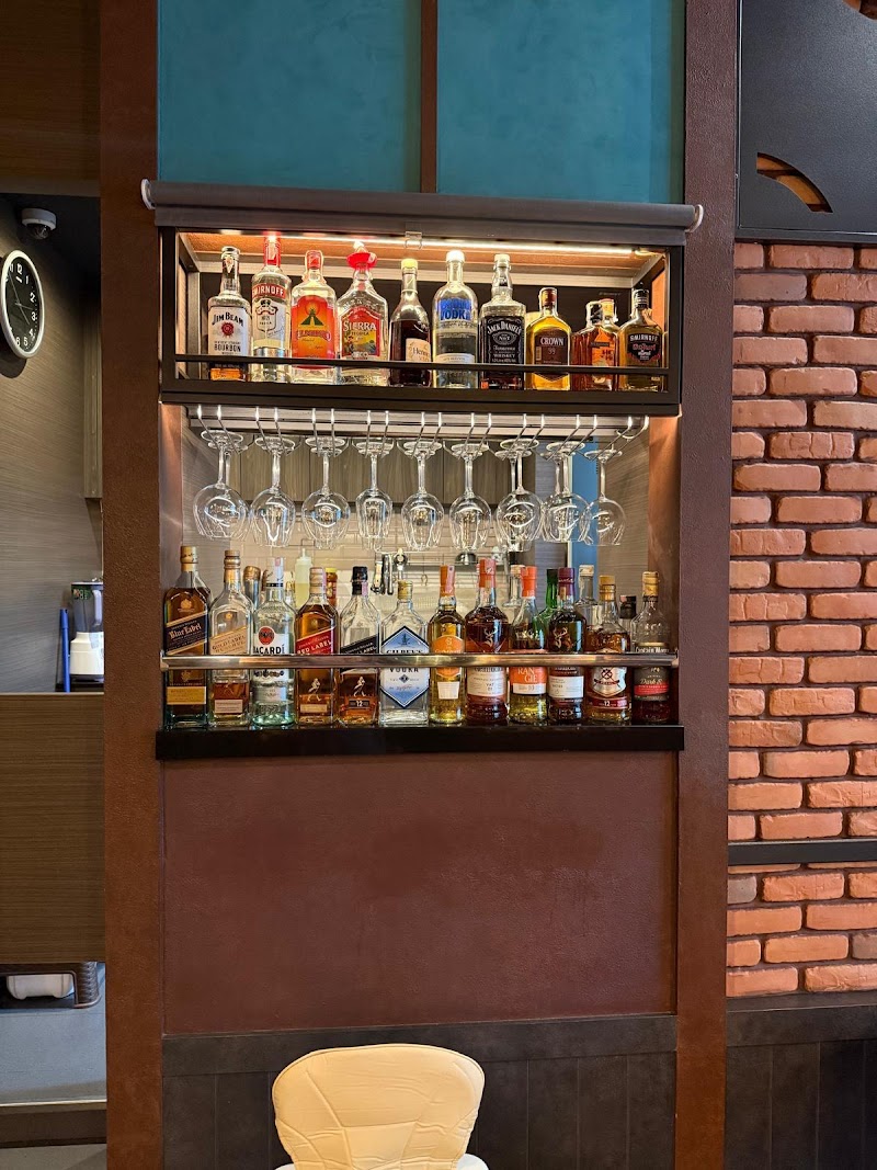 Tandoori junction Halal Indian Restaurant photo 1