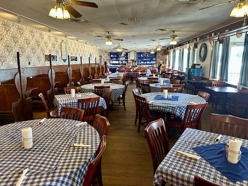 Blue Springs Cafe photo 4