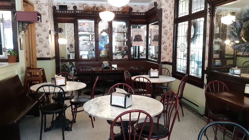 Old World Cafe & Ice Cream photo 3