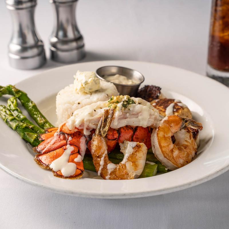 Topsail Restaurant photo 2