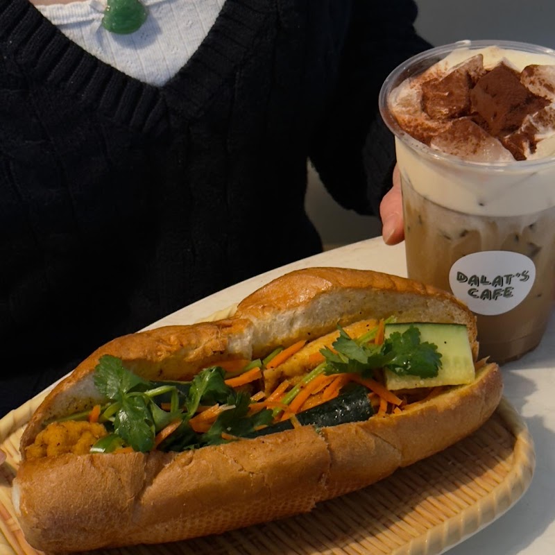 DaLat's Cafe photo 4