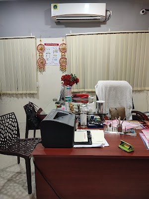DR. KAVERI SHAW PATEL (Gynecologist,Laparoscopic & Onco-Surgeon) - Image 3