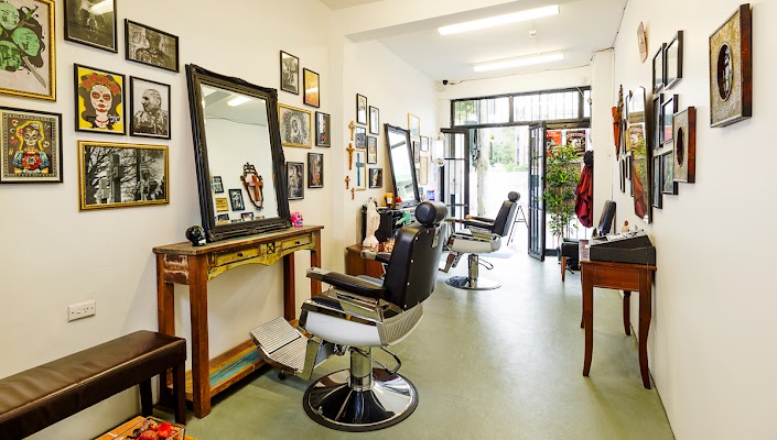 Chicanos Hair Studio photo 2