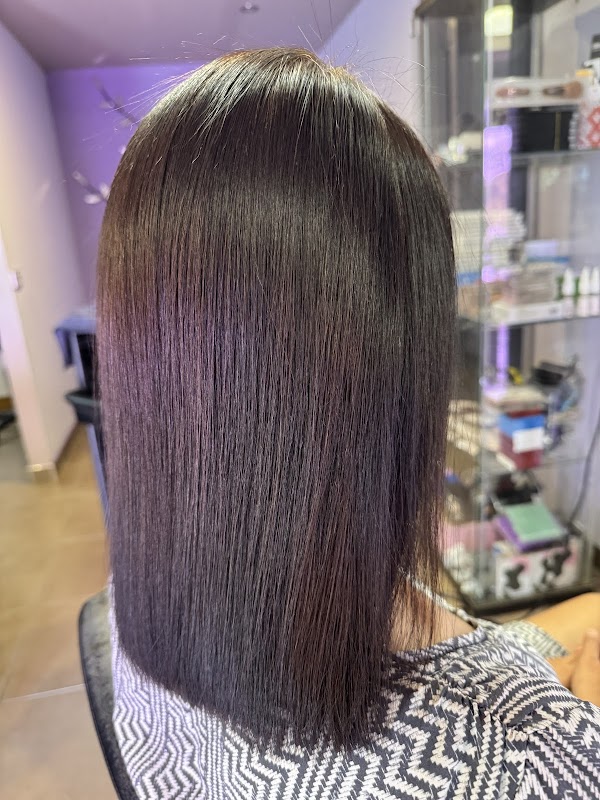 K H Hair & Beauty photo 1